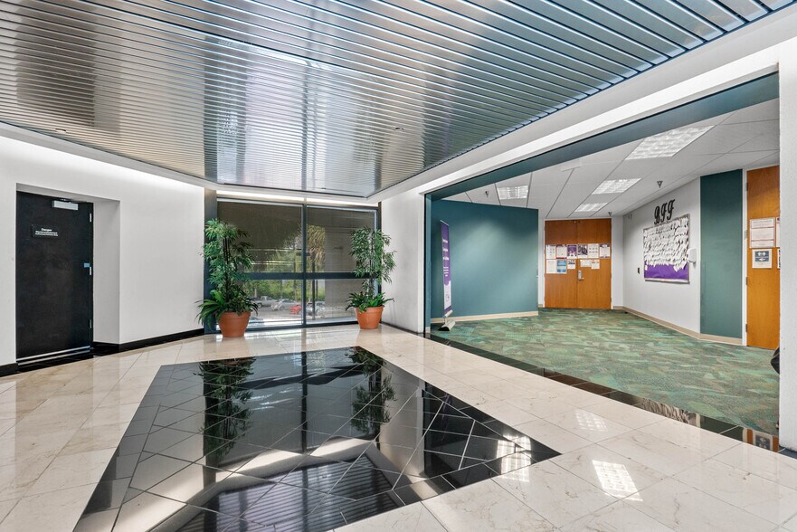 More Photos Of 2201 Lucien Way, Maitland Office For Lease