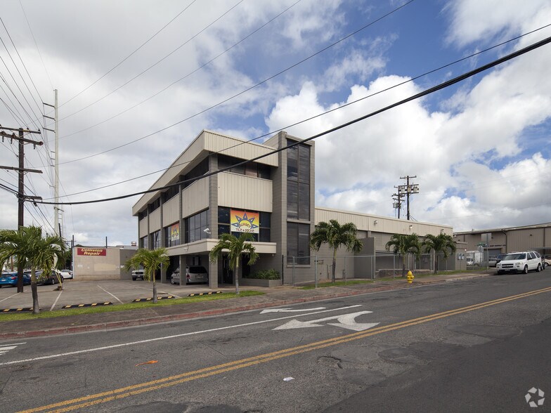 More Photos Of 2222 Kamehameha Hwy, Honolulu Warehouse For Lease