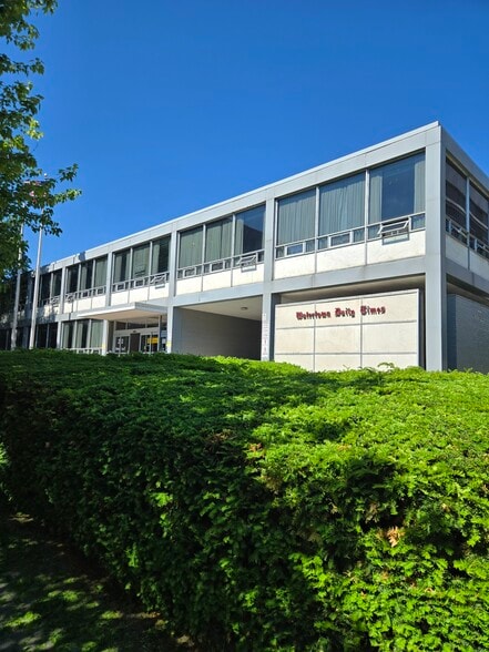 More Photos Of 260 Washington St, Watertown Office For Lease