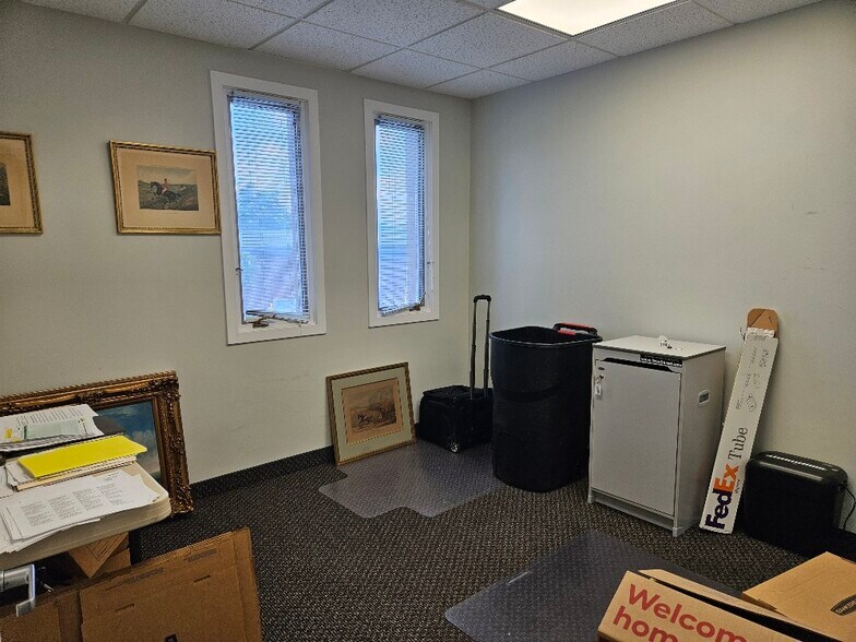 More Photos Of 3859-3871 Plaza Dr, Fairfax Office For Sale