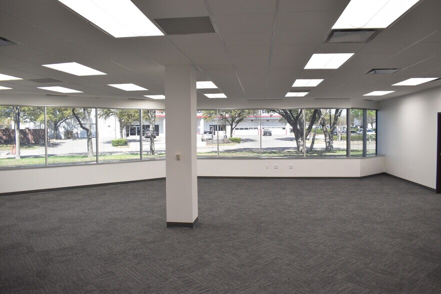More Photos Of 1202 Richardson Dr, Richardson Office For Lease