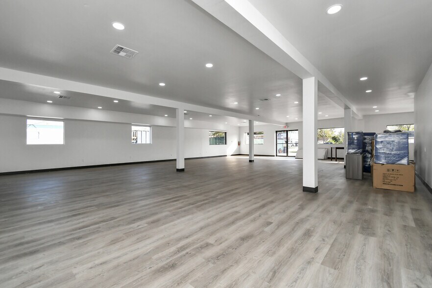 More Photos Of 421 Little York Rd, Houston Truck Stop For Lease