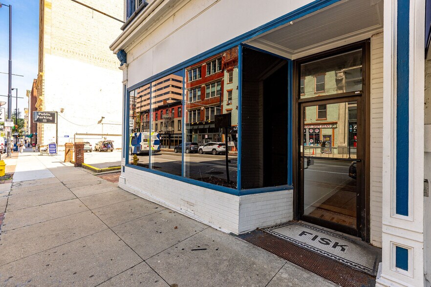 More Photos Of 814-816 Main St, Cincinnati Apartments For Lease