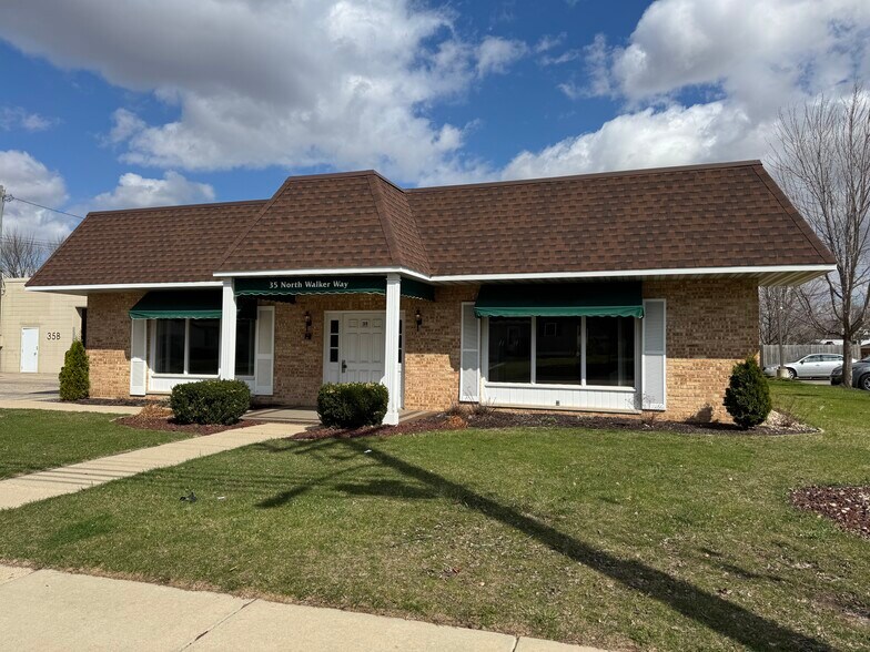More Photos Of 31 N Walker Way, Sun Prairie General Retail For Lease