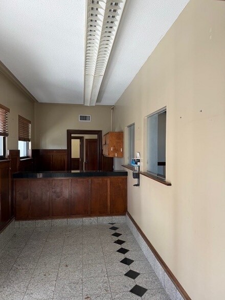 More Photos Of 151 Granite Quarry Trl, Mount Airy Office For Lease