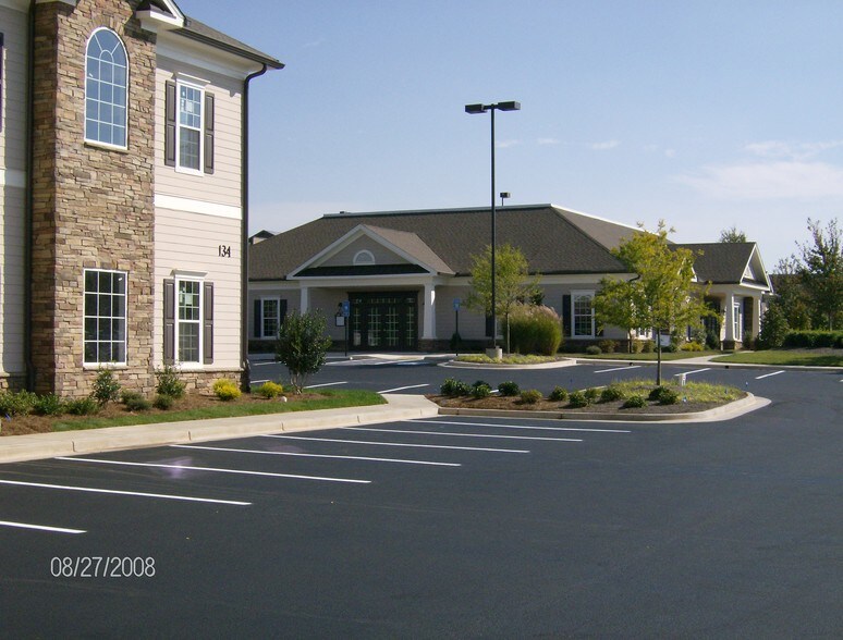 More Photos Of 132 Riverstone Ter, Canton Unknown For Lease