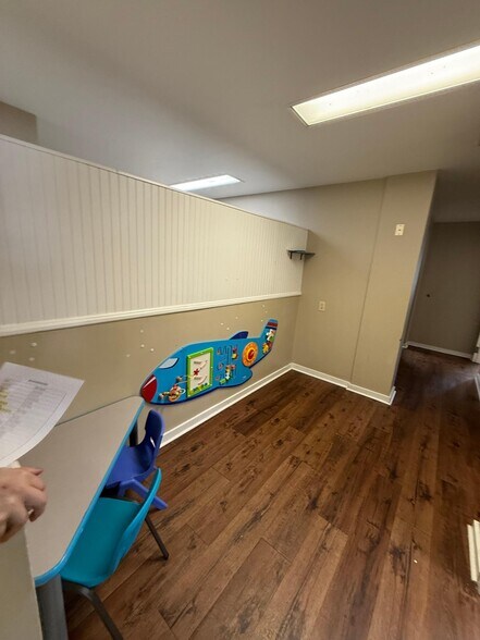 More Photos Of 421 N Sam Rayburn Fwy, Sherman Medical For Lease