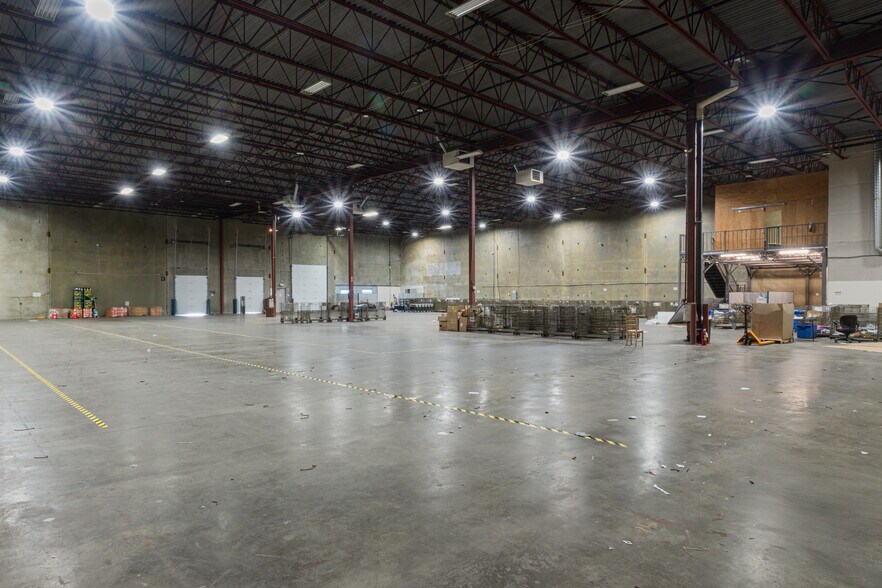 More Photos Of 1638 Foster's Way, Delta Warehouse For Lease