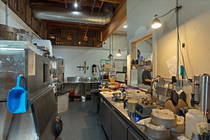 More Photos Of 2037 W Woodin Ave, Chelan Restaurant For Sale