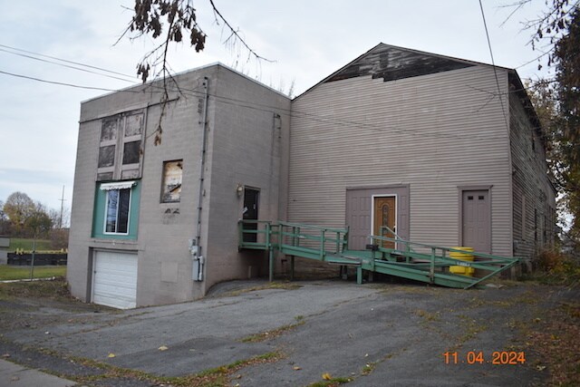 More Photos Of 55 W 1st St S, Fulton Warehouse For Sale