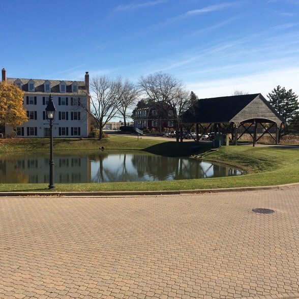 More Photos Of 1632 W Colonial Pky, Inverness Loft Creative Space For Lease