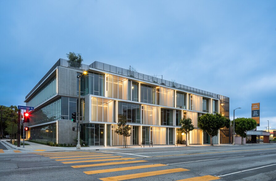 More Photos Of 3000 Crenshaw Blvd, Los Angeles Office For Lease