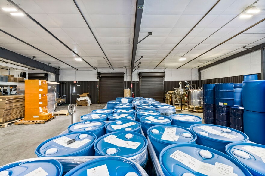More Photos Of 110 Commercial Blvd, Flat Rock Manufacturing For Lease