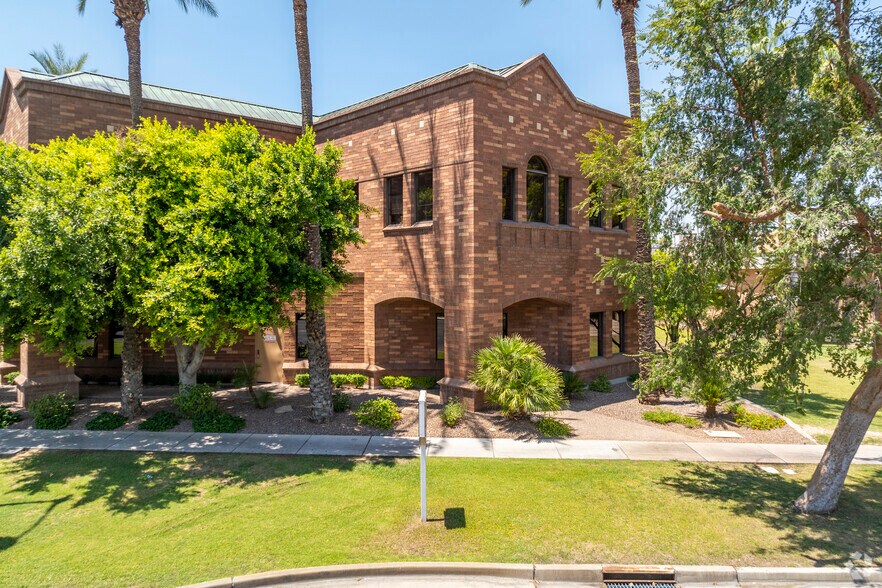 Primary Photo Of 40 N Center St, Mesa Office For Lease