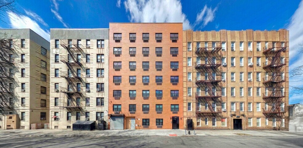 More Photos Of 3923 Carpenter Ave, Bronx Apartments For Lease
