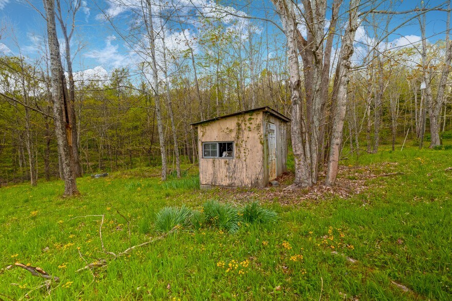 More Photos Of 5400 Saunders Rd, Logan Land For Sale