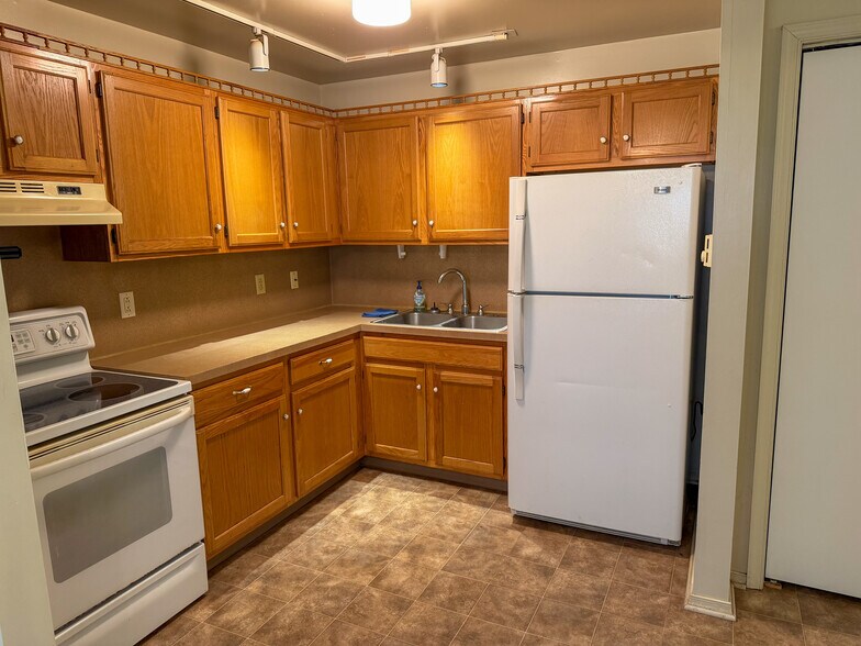 More Photos Of 607 N High St, Duncannon Apartments For Sale