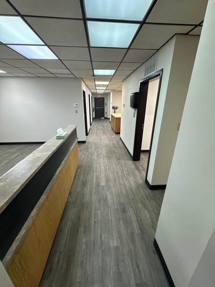 More Photos Of 397 N 9th Ave, Scranton Medical For Sale