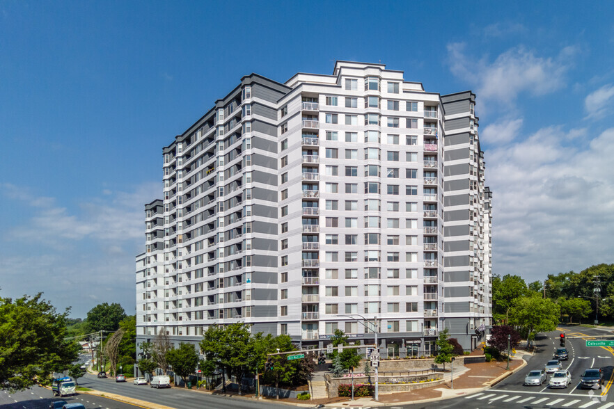 Primary Photo Of 1400 E West Hwy, Silver Spring Apartments For Lease