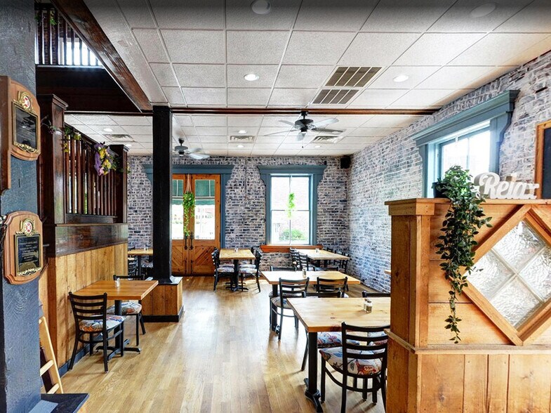 More Photos Of 280 Valley St, Scottsville Restaurant For Sale