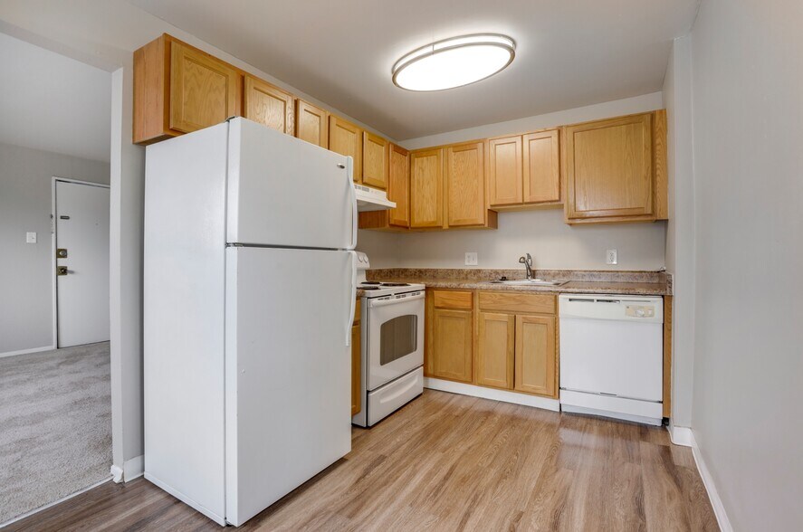 More Photos Of 9990 W 59th Pl, Arvada Apartments For Sale