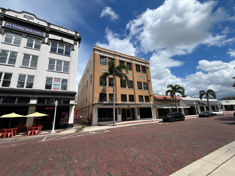 Primary Photo Of 1625 Hendry St, Fort Myers Loft Creative Space For Lease