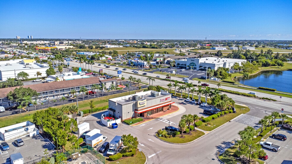 More Photos Of 4904 S Cleveland Ave, Fort Myers Freestanding For Sale