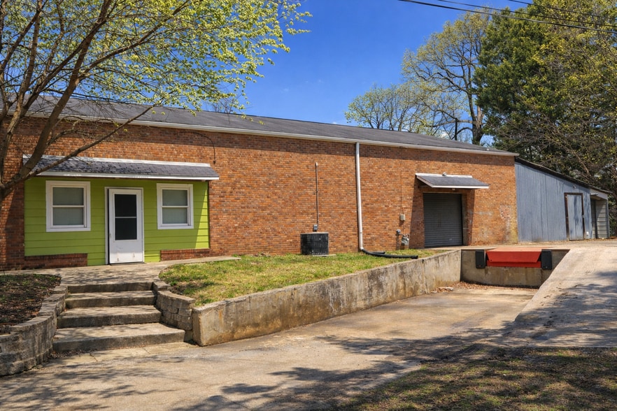 Primary Photo Of 504 Houston St, Greensboro Warehouse For Lease