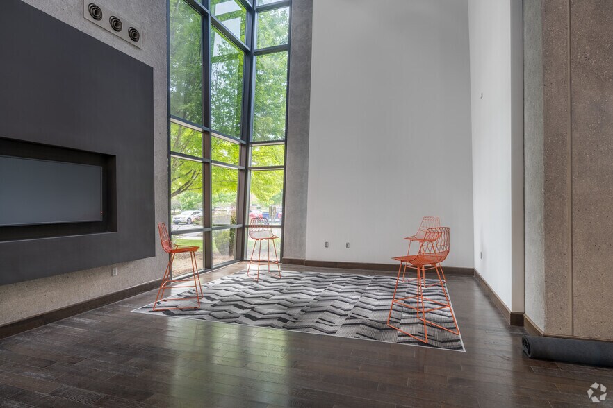 More Photos Of 12825 E Mirabeau Pky, Spokane Valley Research And Development For Lease