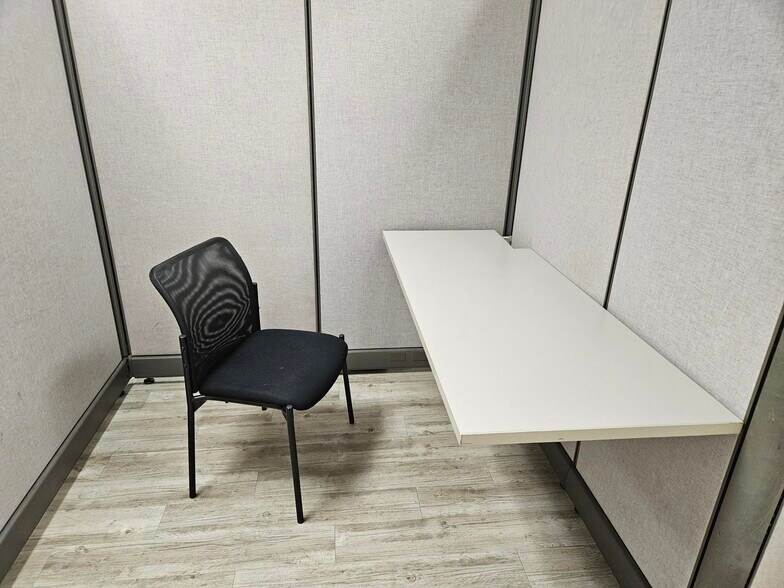 More Photos Of 5510 Skylane Blvd, Santa Rosa Office For Lease