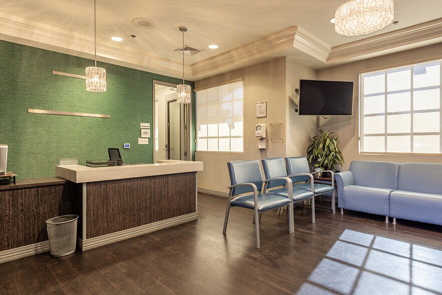 More Photos Of 3235 E Warm Springs Rd, Las Vegas Office For Lease