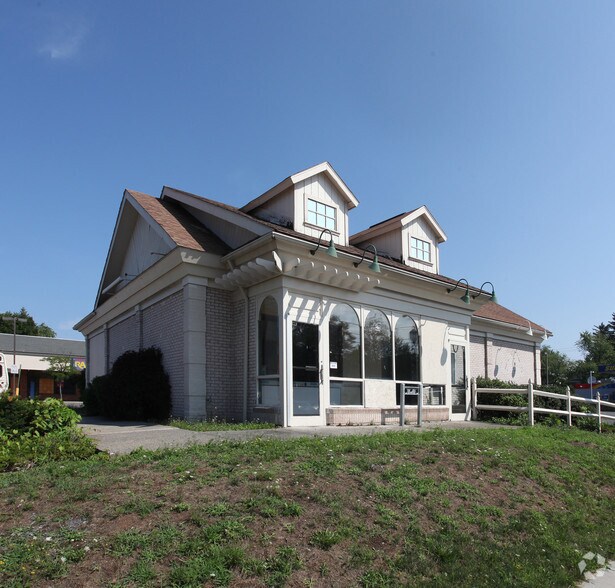 More Photos Of 485 Delaware Ave, Albany Unknown For Lease