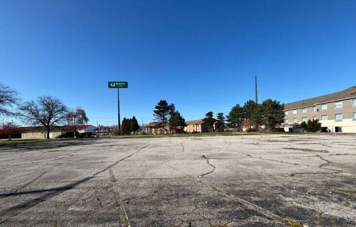 More Photos Of 661 Griswold Rd, Elyria Land For Sale