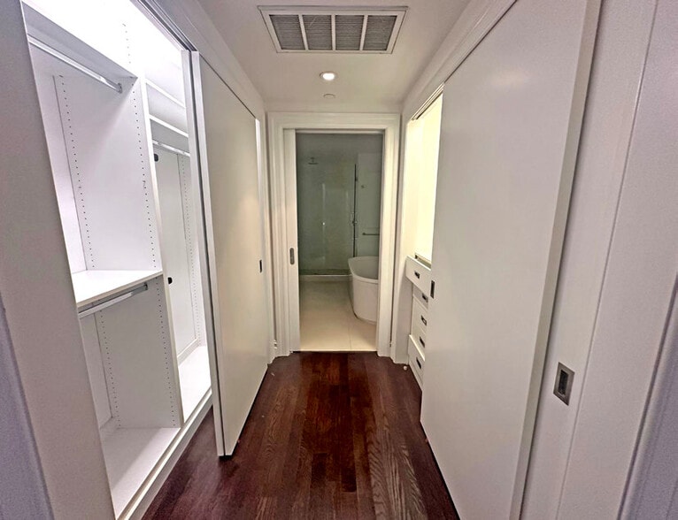 More Photos Of 146-148 W 28th St, New York Apartments For Sale