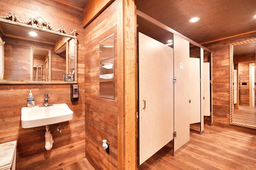 More Photos Of 1902 Jefferson Pike, Brunswick Lodge Meeting Hall For Lease