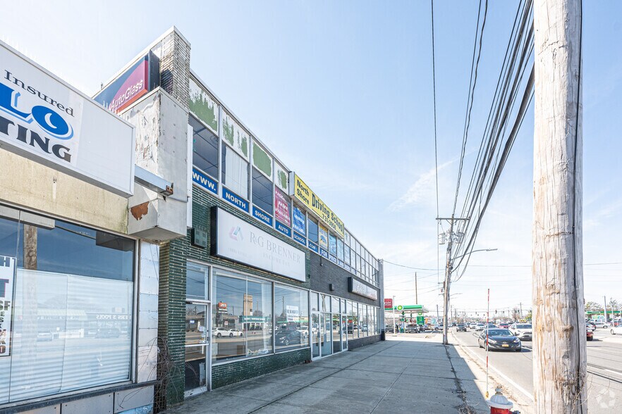 More Photos Of 4010 Hempstead Tpke, Bethpage Auto Repair For Sale