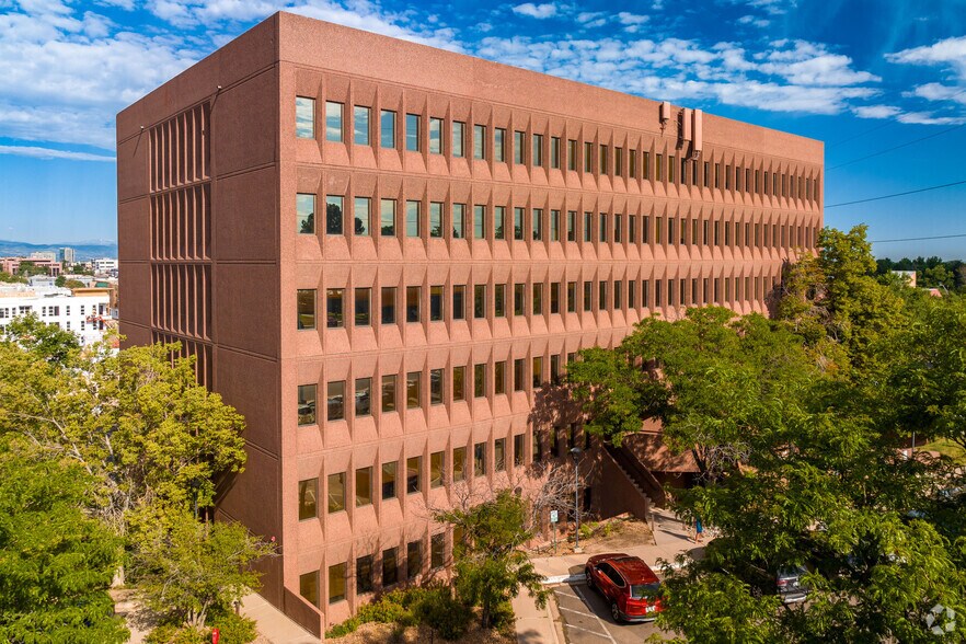 More Photos Of 2121 S Oneida St, Denver Medical For Lease