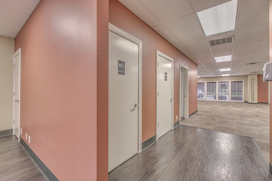 More Photos Of 1001-1045 N Highland Ave, Murfreesboro Medical For Lease