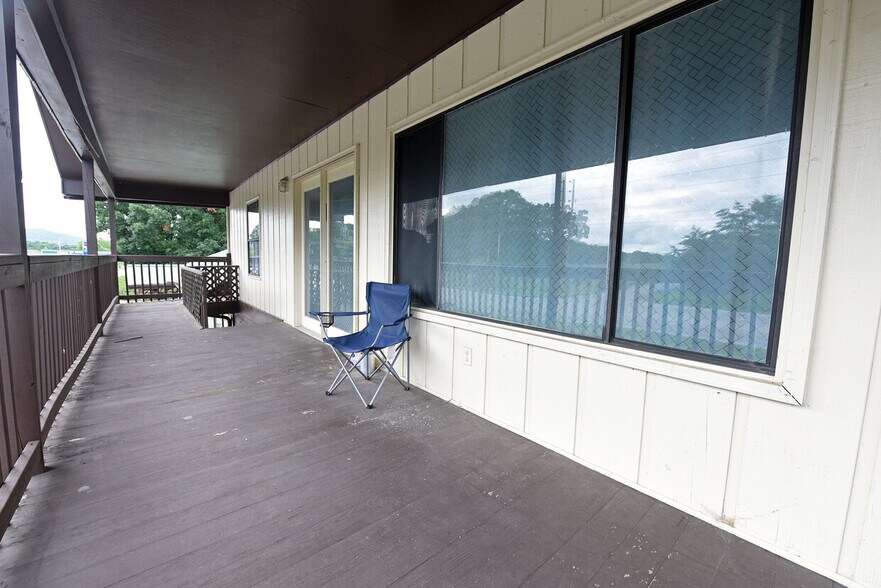More Photos Of 10 Deer Crossing Trl, Blairsville Office For Lease