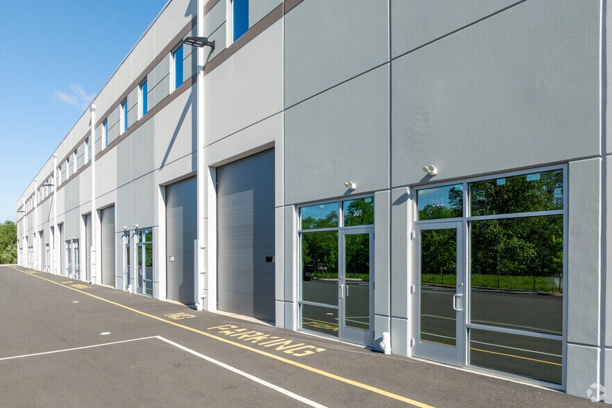 More Photos Of 115 River Road, Flemington Unknown For Lease