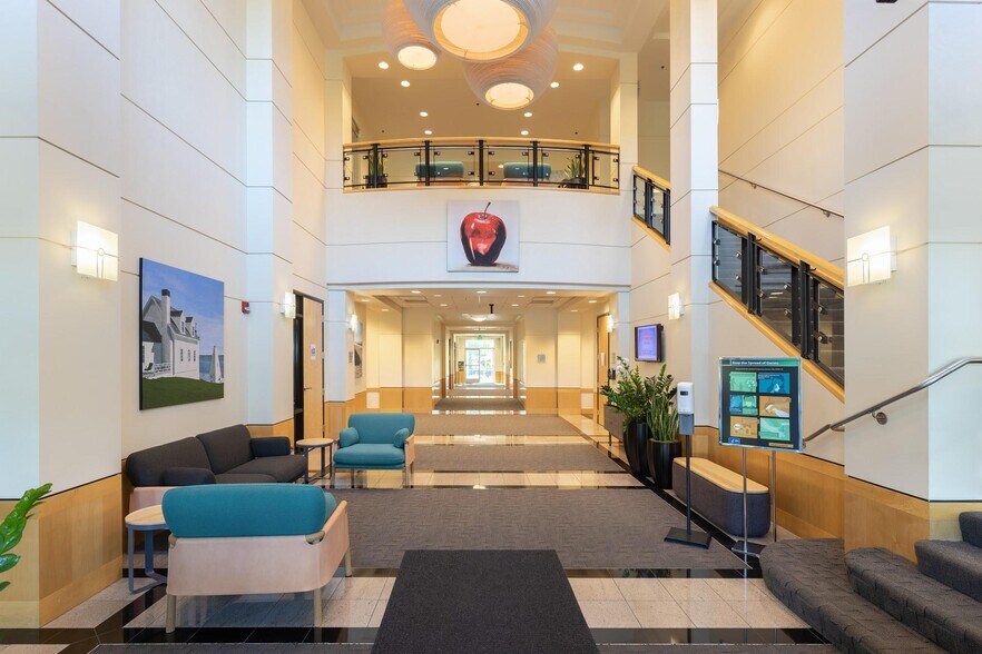 More Photos Of 13535 SW 72nd Ave, Portland Office For Lease