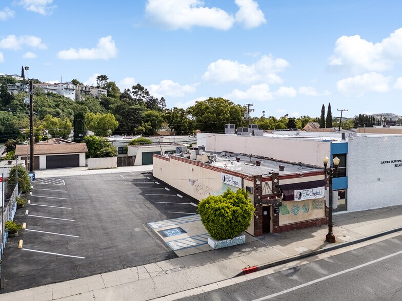 More Photos Of 3020 W Main St, Alhambra Restaurant For Sale