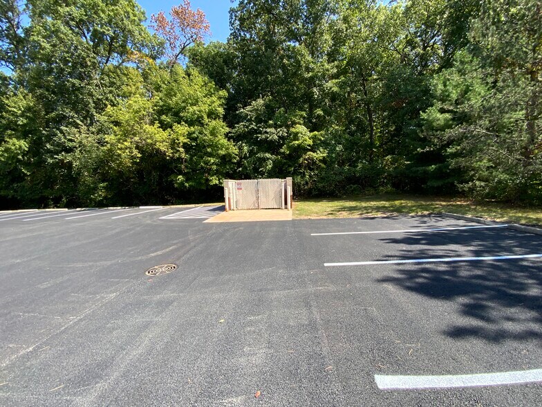 More Photos Of 3436-3500 Granite Cir, Toledo Medical For Lease