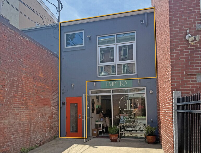 Primary Photo Of 96 Penhallow St, Portsmouth Office For Lease