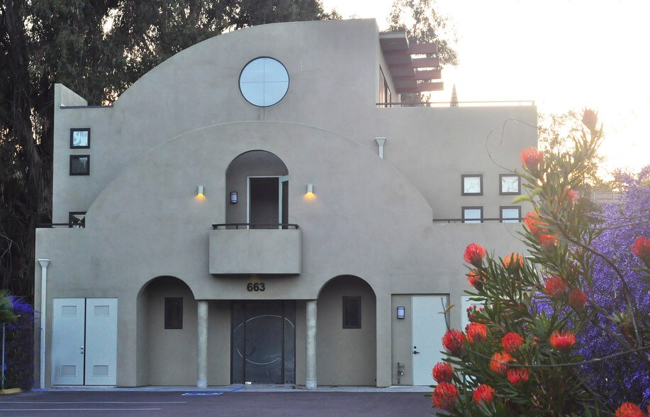 More Photos Of 663 Valley Ave, Solana Beach Loft Creative Space For Lease