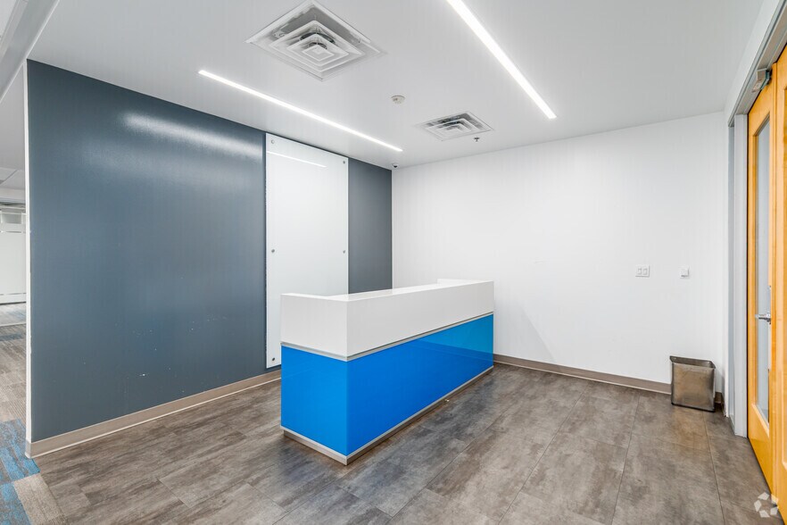 More Photos Of 650 Naamans Rd, Claymont Office For Sale