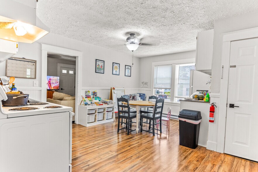 More Photos Of 51 Tanguay St, Sanford Apartments For Sale