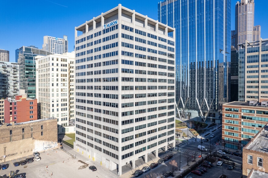 Primary Photo Of 550 W Van Buren St, Chicago Office For Lease