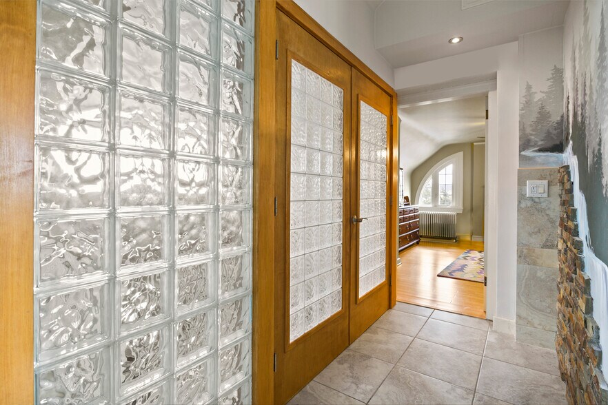 More Photos Of 563 Yale Farm Rd, Romulus Hospitality For Sale