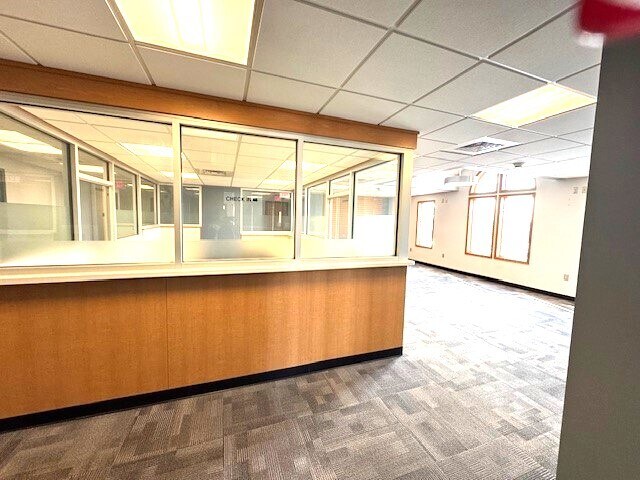 More Photos Of 2111 Washington Blvd, Easton Medical For Lease